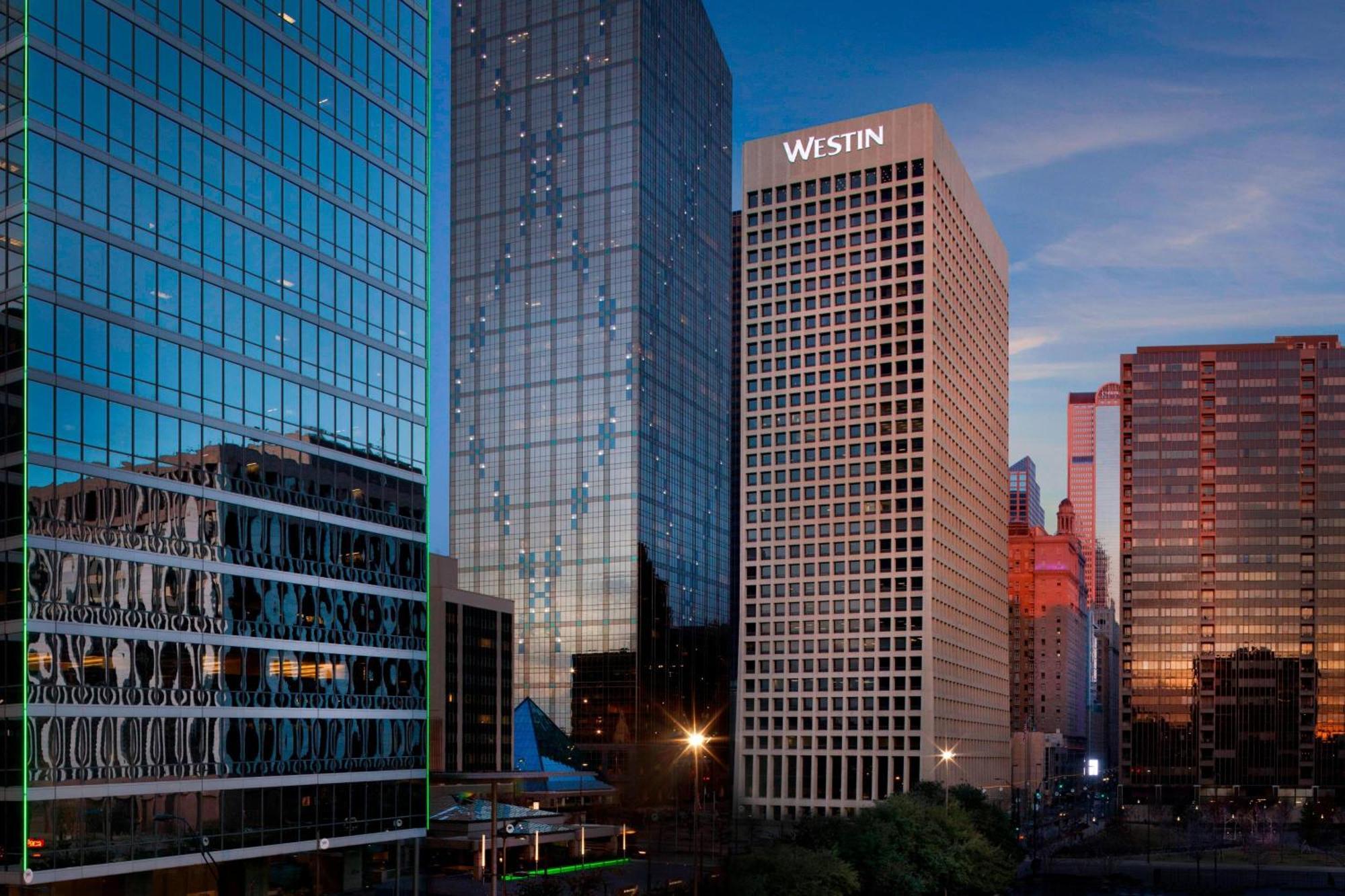 The Westin Dallas Downtown Exterior foto